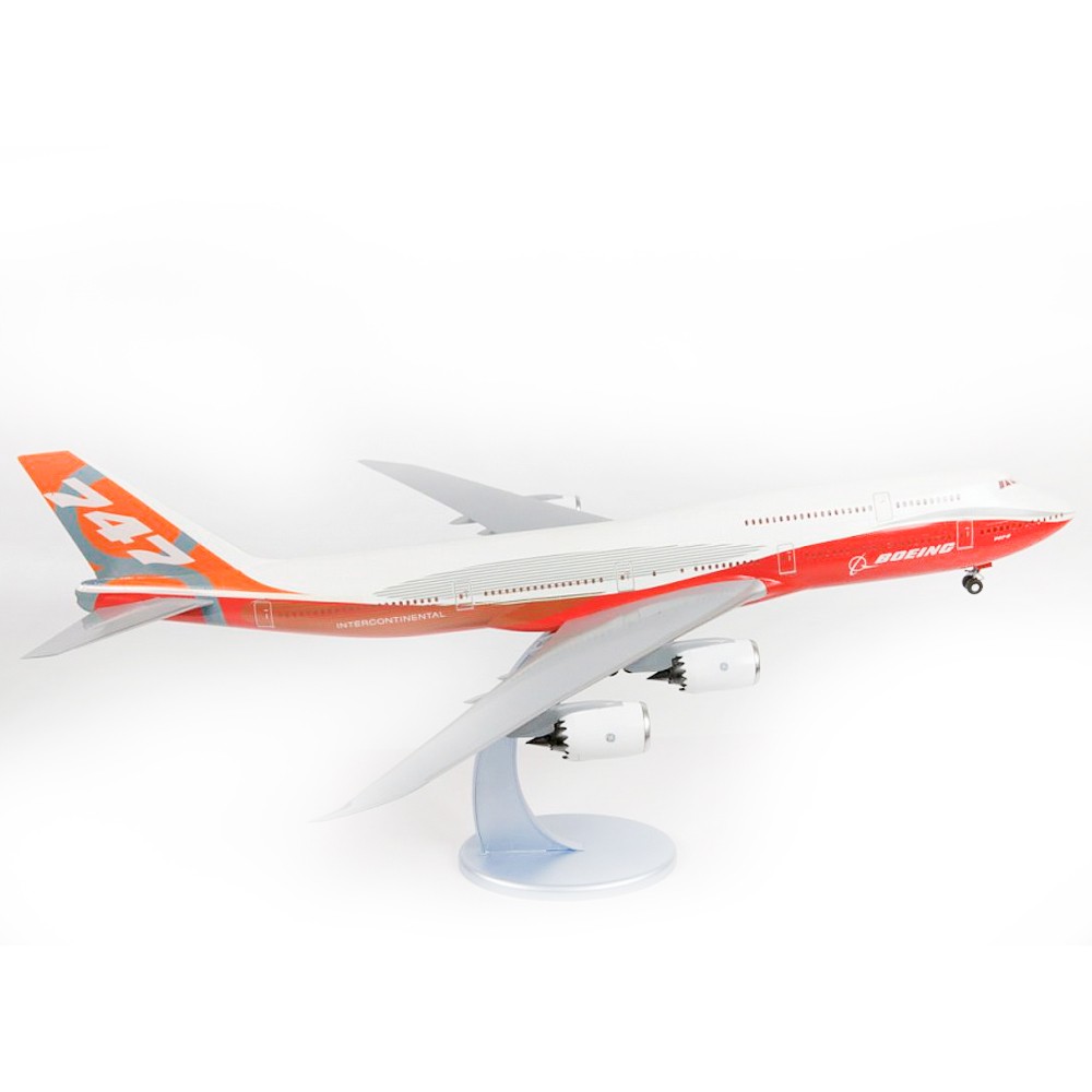 Сборная модель 7010 Самолет Боинг 747-8